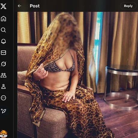 48a39_sexyindianwife-fansly-review.webp