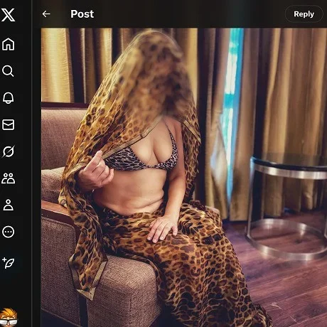 48a39_sexyindianwife-fansly-review.webp